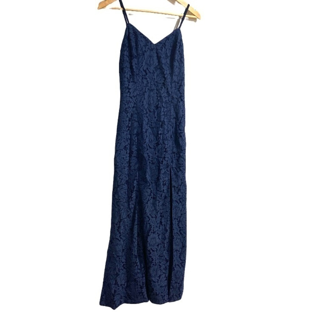 Fame & Partners dress maxi lace side front slit size 4 formal